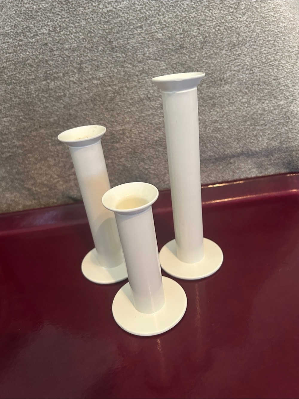 White Modern Metal Pillar Candle Holders - Set of 3 Vintage 1980’s